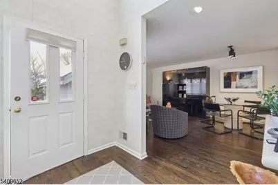 7 Coniston Ct, Wayne Twp., NJ 07470 - Photo 6