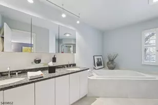 7 Coniston Ct, Wayne Twp., NJ 07470 - Photo 24