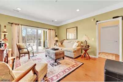 1118 Warrens Way, Wanaque, NJ 07465 - Photo 2