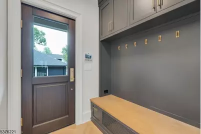 82 Watchung Avenue, Montclair, NJ 07043 - Photo 20