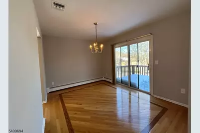 82 Fallen Timbers Trl, Rockaway Township, NJ 07866 - Photo 10