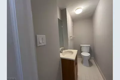 82 Fallen Timbers Trl, Rockaway Township, NJ 07866 - Photo 20