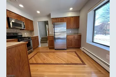 82 Fallen Timbers Trl, Rockaway Township, NJ 07866 - Photo 6