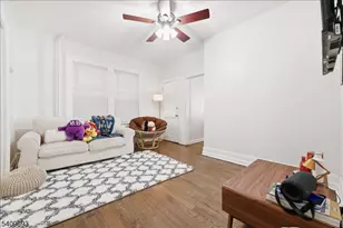 23 Cummings St, Irvington, NJ 07111 - Photo 4