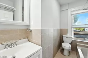 23 Cummings St, Irvington, NJ 07111 - Photo 28