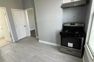 777 E 18th St U, Paterson, NJ 07501 - Photo 6