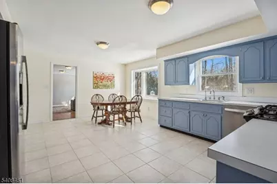 157 Grant Ave, New Providence, NJ 07974 - Photo 12