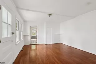 81 Grove St, Somerville, NJ 08876 - Photo 8