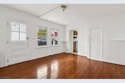 81 Grove St, Somerville, NJ 08876 - Photo 6