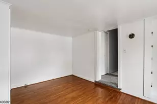 81 Grove St, Somerville, NJ 08876 - Photo 14