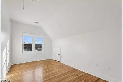 30 Woodland Ave #2, Summit, NJ 07901 - Photo 14