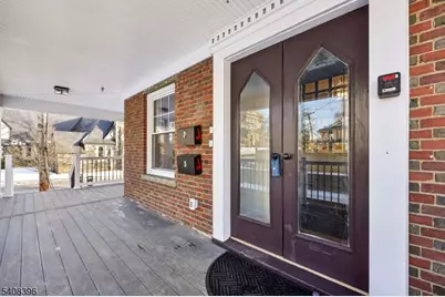 30 Woodland Ave #2, Summit, NJ 07901 - Photo 1