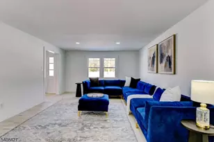 22 Glen Rd, Bridgewater Twp., NJ 08805 - Photo 8