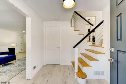 22 Glen Rd, Bridgewater Twp., NJ 08805 - Photo 2