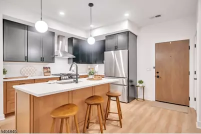 104 Encampment Ct, Montville Township, NJ 07082 - Photo 2