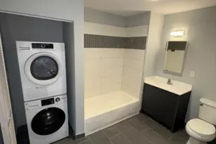 160 Lafayette St, Jersey City, NJ 07304 - Photo 2