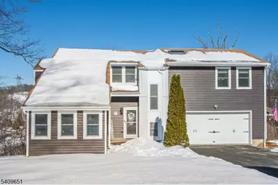 15 Sachem Rd, Jefferson Township, NJ 07849 - Photo 1