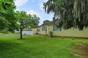 1496 Washington Valley Rd, Bridgewater, NJ 08807 - Photo 2