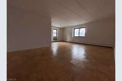 77 Prospect Ave #D, Hackensack, NJ 07601 - Photo 2