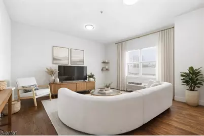 105-107 Broad Sst, Newark, NJ 07104 - Photo 2