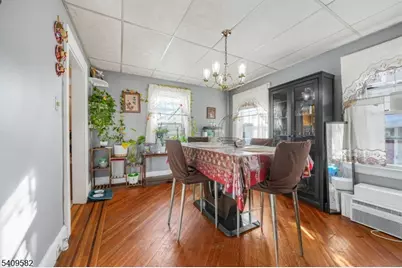 33 Beaumont Pl, Newark, NJ 07104 - Photo 6