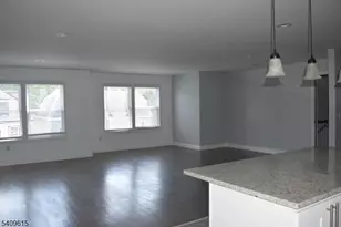 171 N 17th St, East Orange, NJ 07017 - Photo 6