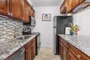 43 Van Wagenen Ave, Jersey City, NJ 07306 - Photo 6