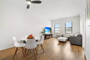43 Van Wagenen Ave, Jersey City, NJ 07306 - Photo 8