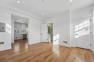 30 Woodland Ave, Summit, NJ 07901 - Photo 4