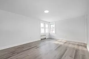 252 Keer Ave, Newark, NJ 07112 - Photo 10