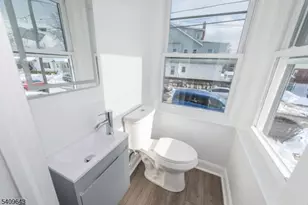 252 Keer Ave, Newark, NJ 07112 - Photo 12