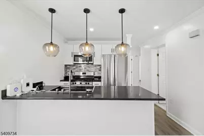 17 Holsman St, Paterson, NJ 07522 - Photo 12