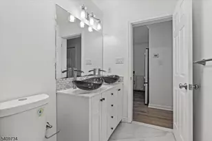 17 Holsman St, Paterson, NJ 07522 - Photo 18