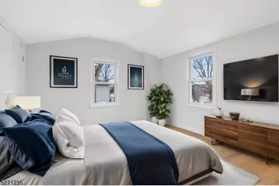 567 Eagle Rock Ave, West Orange Township, NJ 07052 - Photo 14