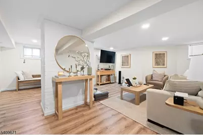 33-35 Mapes Ave #2, Newark, NJ 07112 - Photo 20