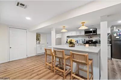 33-35 Mapes Ave #2, Newark, NJ 07112 - Photo 16