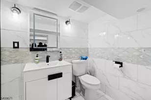 33-35 Mapes Ave, Newark, NJ 07112 - Photo 14