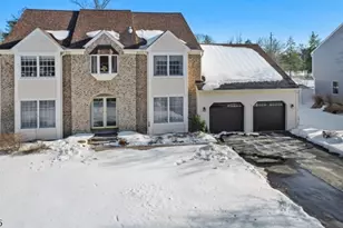 4 Santina Ct, Lawrence Township, NJ 08648 - Photo 1