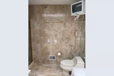 30 Paris Cir, West Orange Township, NJ 07052 - Photo 14