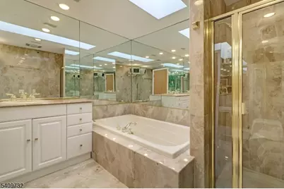 30 Paris Cir, West Orange Township, NJ 07052 - Photo 18