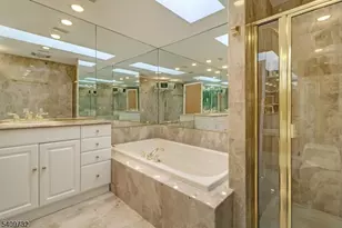 30 Paris Cir, West Orange Township, NJ 07052 - Photo 18