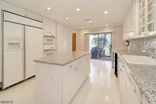 30 Paris Cir, West Orange Township, NJ 07052 - Photo 14