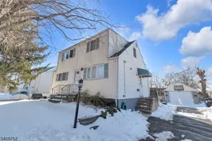 2604 Parkway Ave, Linden, NJ 07036 - Photo 2