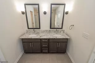 601 Charleston Dr, Monroe Township, NJ 08831 - Photo 38