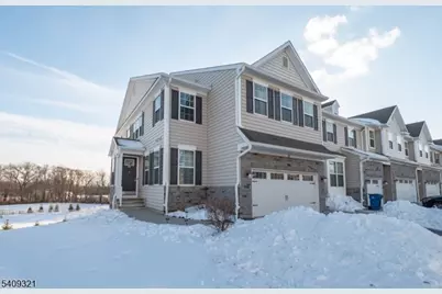 601 Charleston Dr, Monroe Township, NJ 08831 - Photo 40