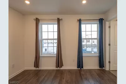 601 Charleston Dr, Monroe Township, NJ 08831 - Photo 28