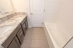 601 Charleston Dr, Monroe Township, NJ 08831 - Photo 26