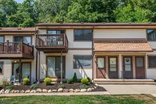 2007A Stonegate Ln, Stanhope, NJ 07874 - Photo 1