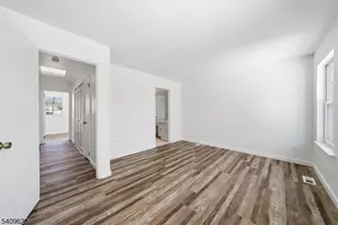 303 Maplecrest Rd, Edison Twp., NJ 08820 - Photo 28