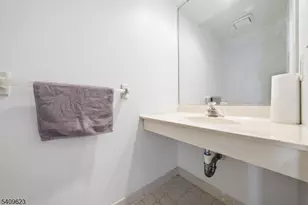 303 Maplecrest Rd, Edison Twp., NJ 08820 - Photo 18